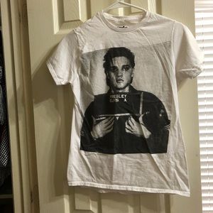 Elvis Graphic Tee